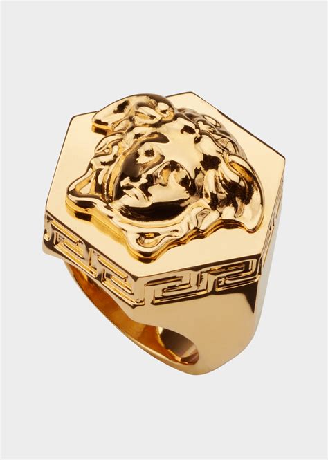 Bague medusa homme .